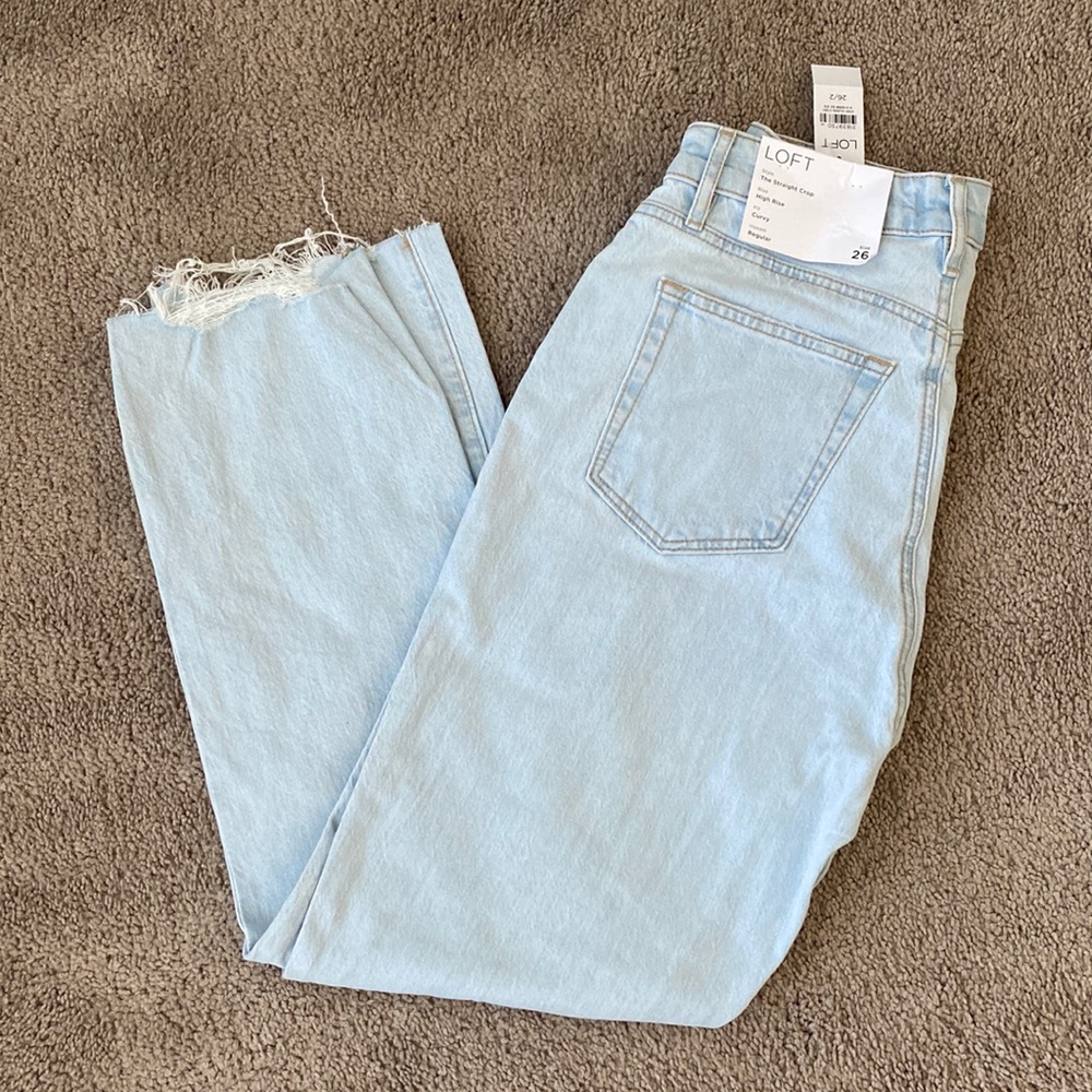 NWT Loft Straight Crop Frayed Light Indigo Jean